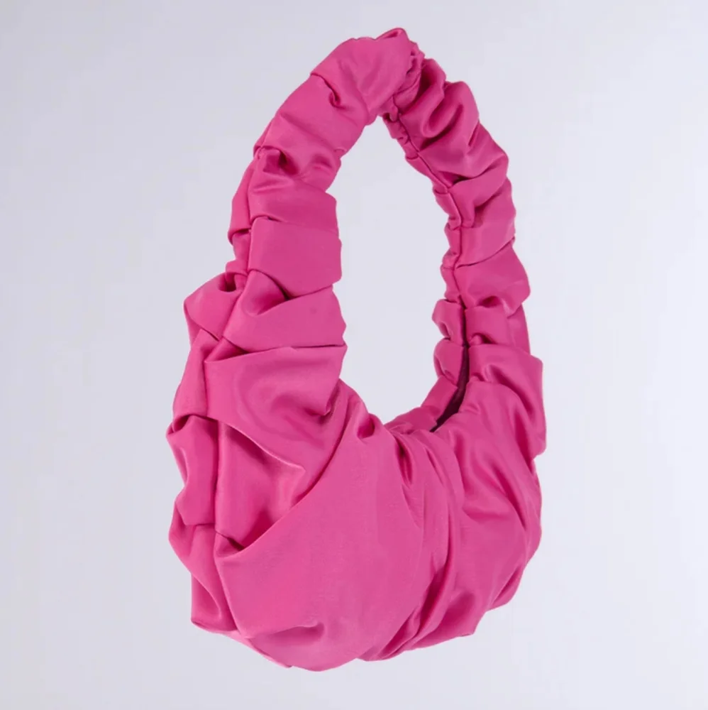 Akira Women's Ruched Love Satin Purse Party Holiday Bag Pink - Picture 3 of 11